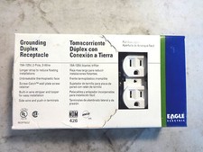 NEW BOX OF 10 EAGLE ELECTRIC CAT. NO 270W 15 AMP 125V DUPLEX RECEPTACLE-WHITE