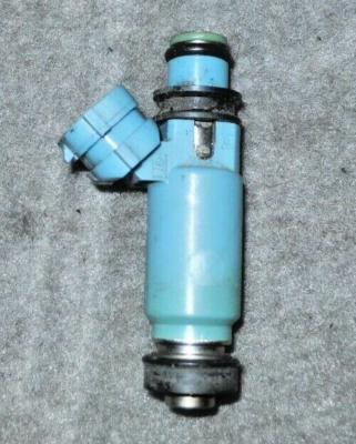 2002-05 SUBARU IMPREZA WRX TOP FEED FUEL INJECTOR OEM P/N