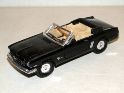 '65 Ford Mustang Convertible SS5719 Superior Pullback Doors & Trunk Open 5 1/2''