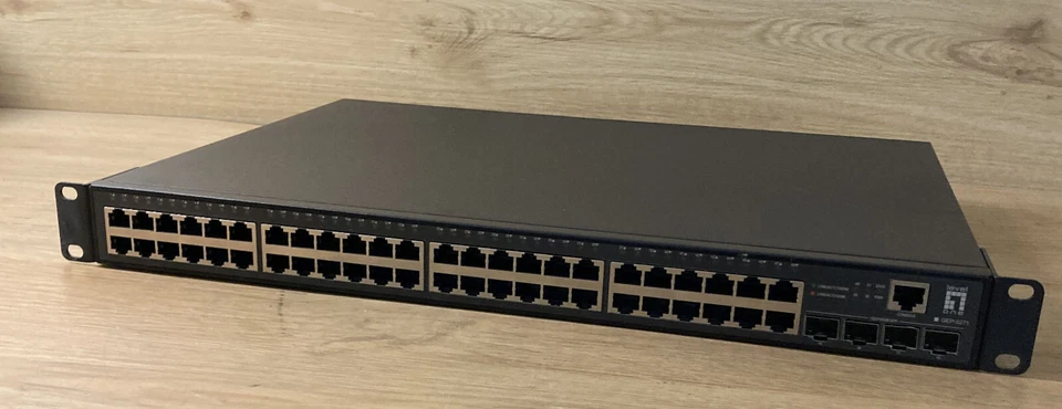 LevelOne GEP-5271 GEP5271 52-Port L3 Lite Managed Gigabit PoE Switch