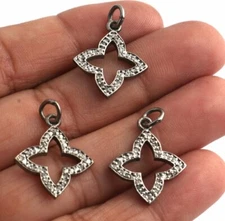 Pave Diamond Clover Pendant 925 Silver Diamond Charm For Good Luck New Year Gift