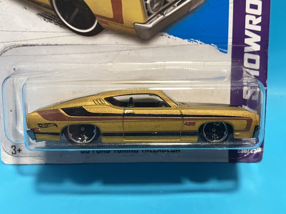 Hot Wheels 2013 HW Showroom  '69 Ford Torino Talladega Satin Gold Carded