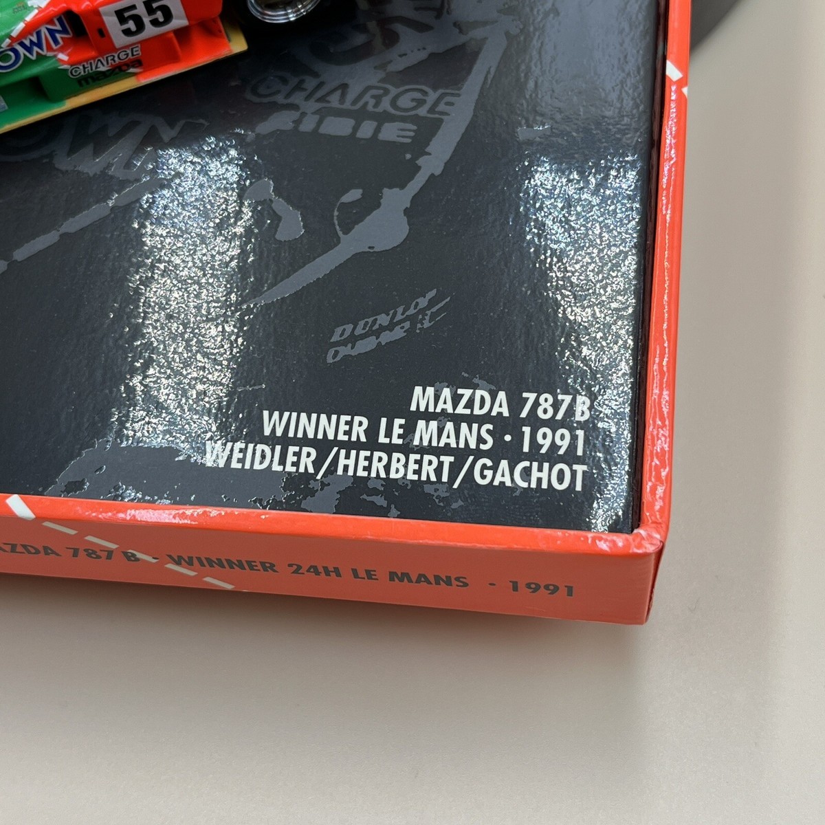 MINICHAMPS 1/43 Mazda 787B Winner Le Mans 1991 Weidler Herbert