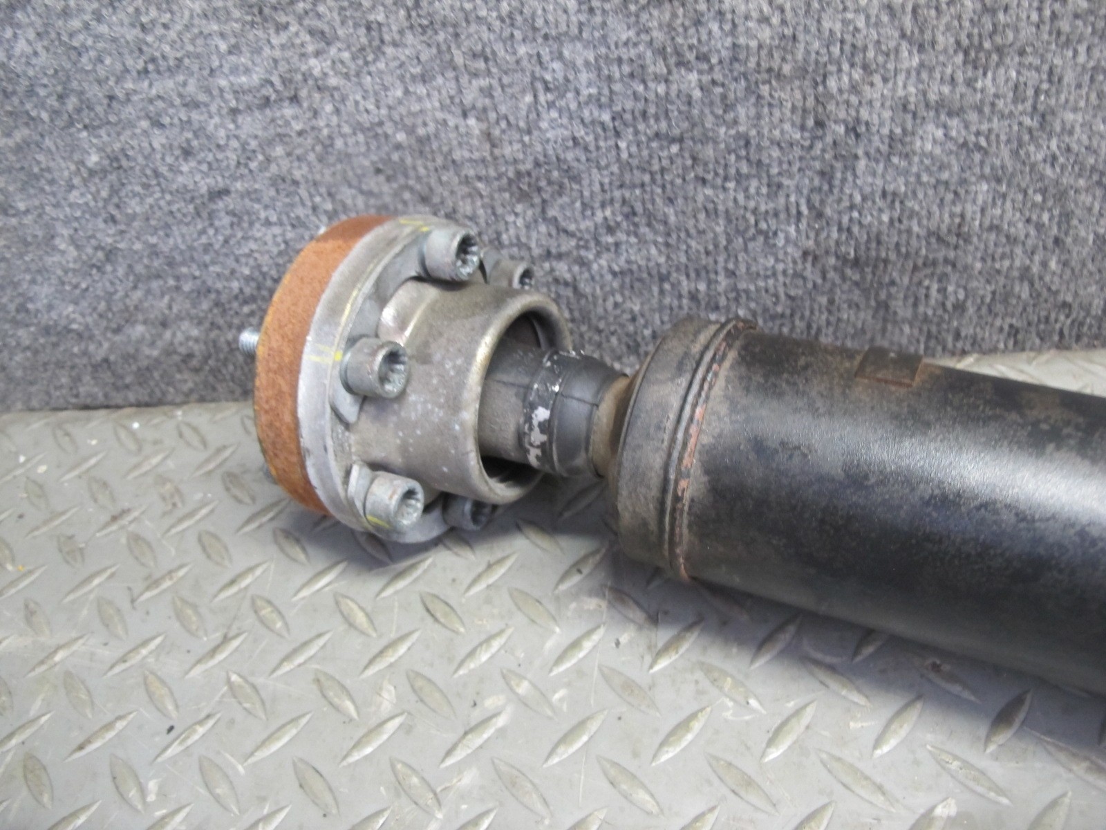 2006-2012 BENTLEY FLYING SPUR AWD REAR DRIVE SHAFT DRIVESHAFT PROPELLER