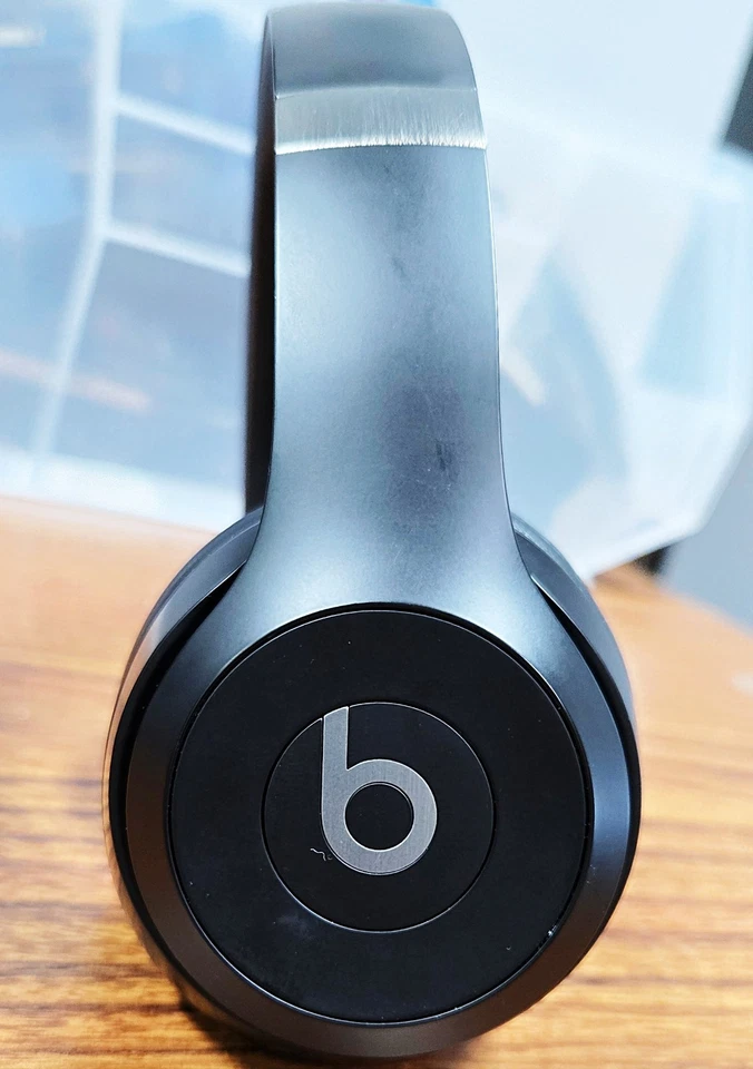 Beats by Dr. Dre Solo 4 Bluetooth Wireless On-Ear Headphones Matte Black - Image 3 of 4
