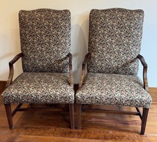 VTG Pair SOUTHWOOD NC Chippendale/Martha Washington Mahogany Library Armchairs