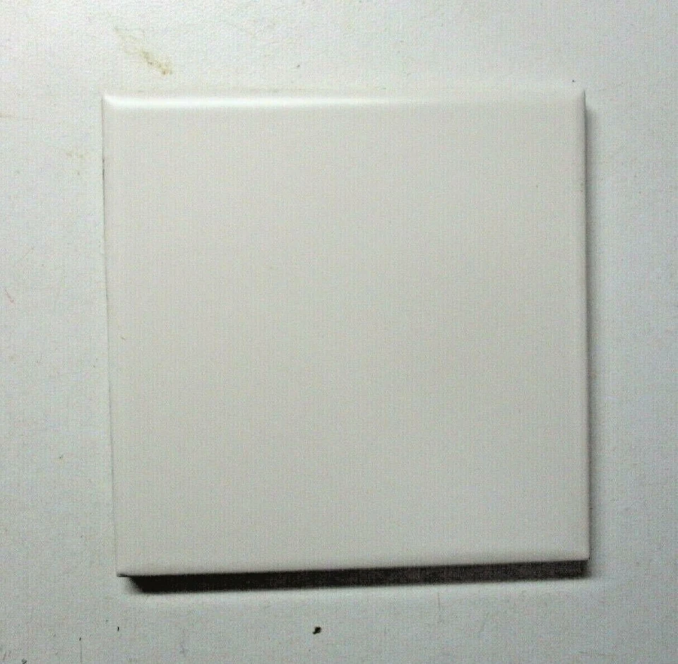 1 azulejo de pared intercerámico EE. UU. 4-1/4" cuadrado Cerámica satinada crema beige claro vintage Foto 3 de 4