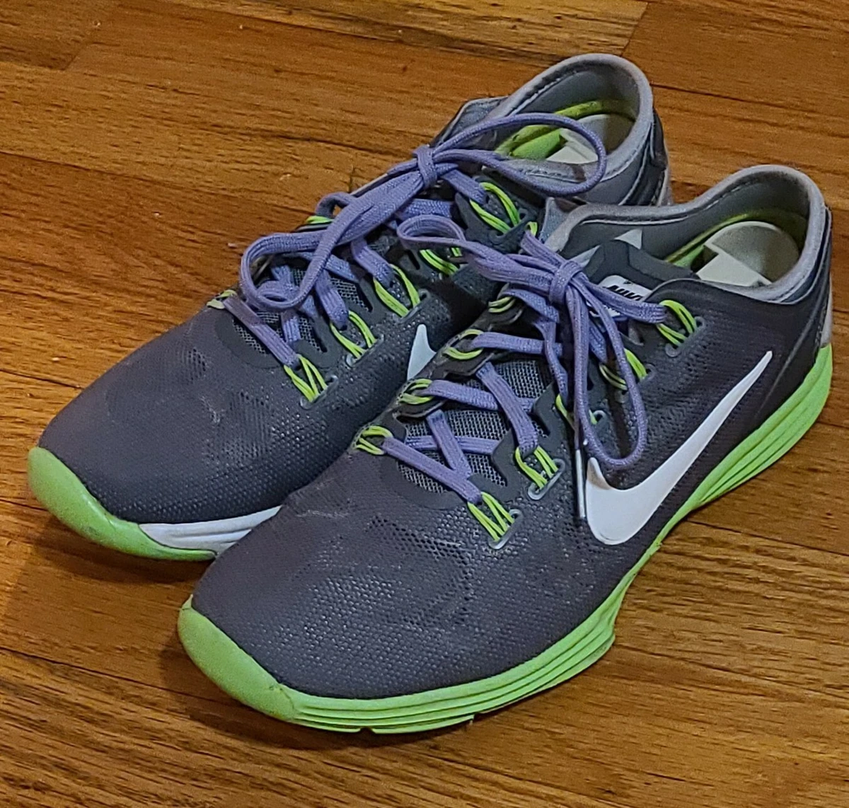 womens nike fitness trainers