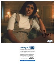 Ritu Arya ‘Umbrella Academy’ signed autographed 8x10 photo ACOA