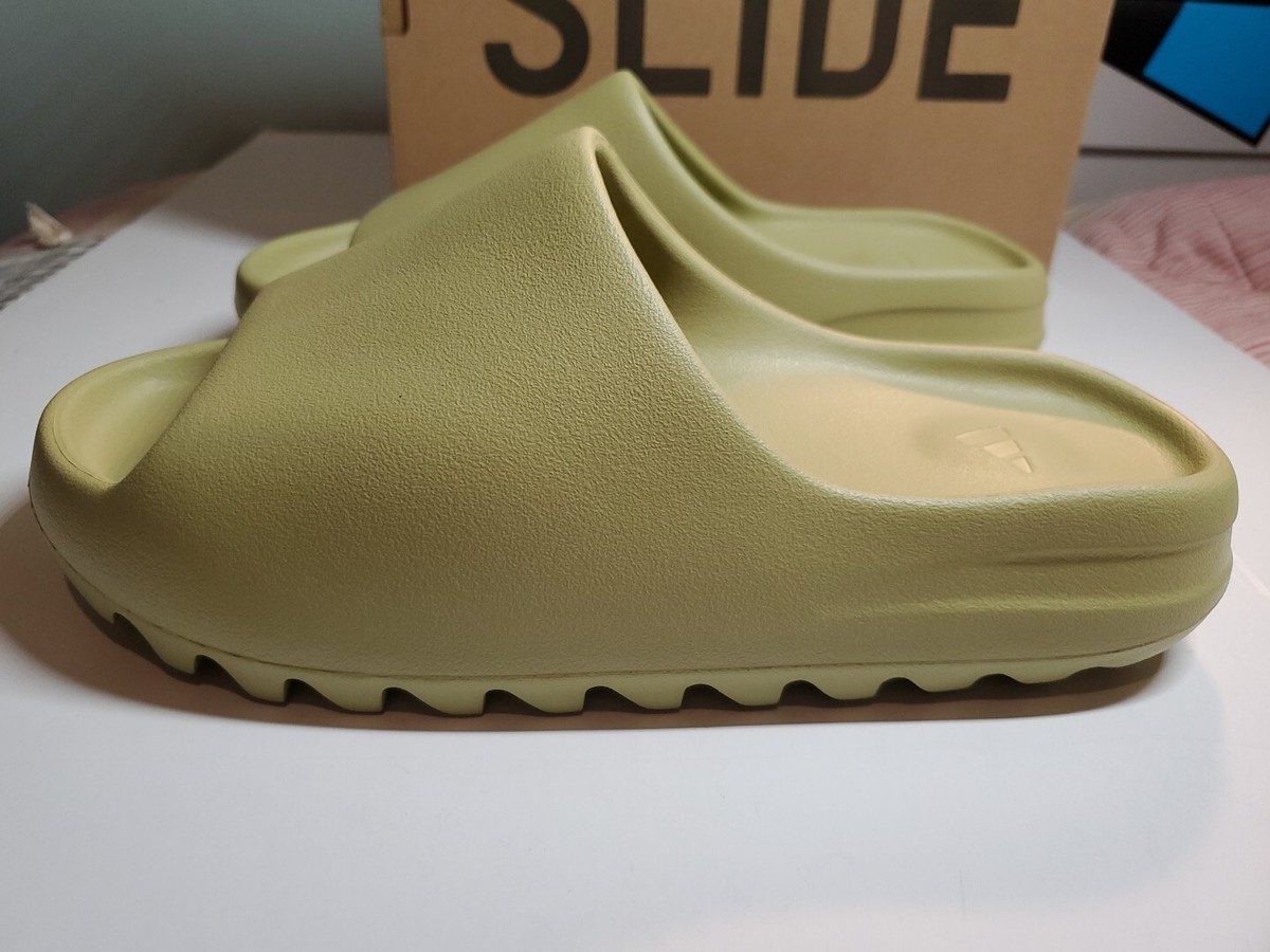 yeezy slides 4.5