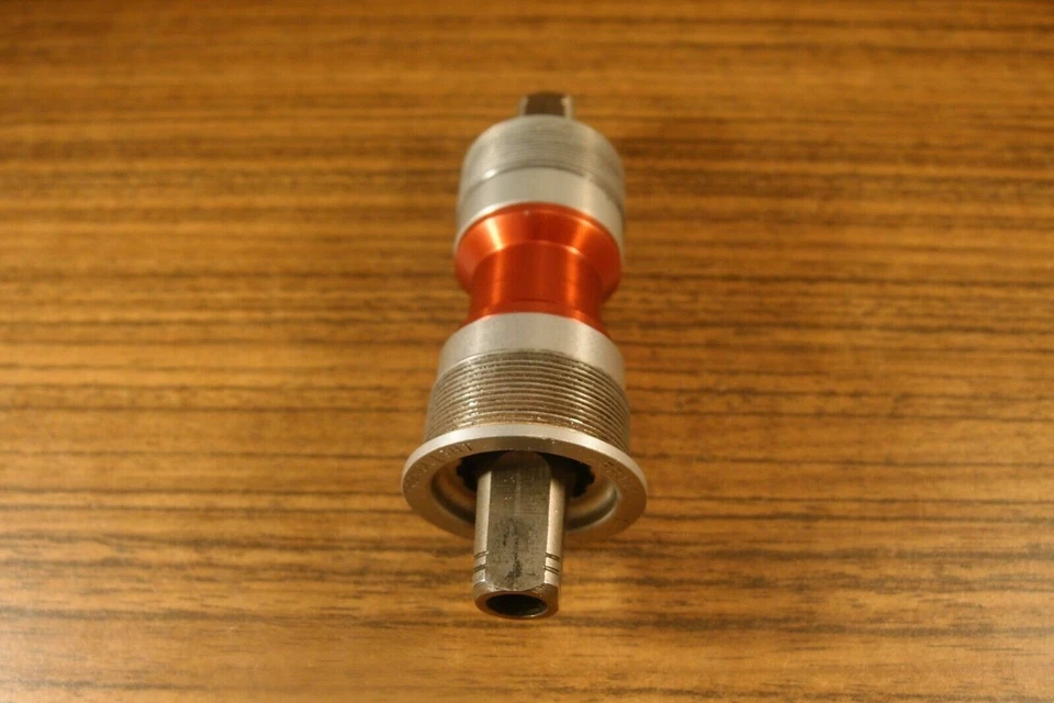 1990's MTB bottom bracket Stronglight made in France BSA 116 mm axle - Image 2 of 4