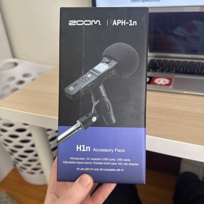 NEW Zoom APH-1n Accessory Pack