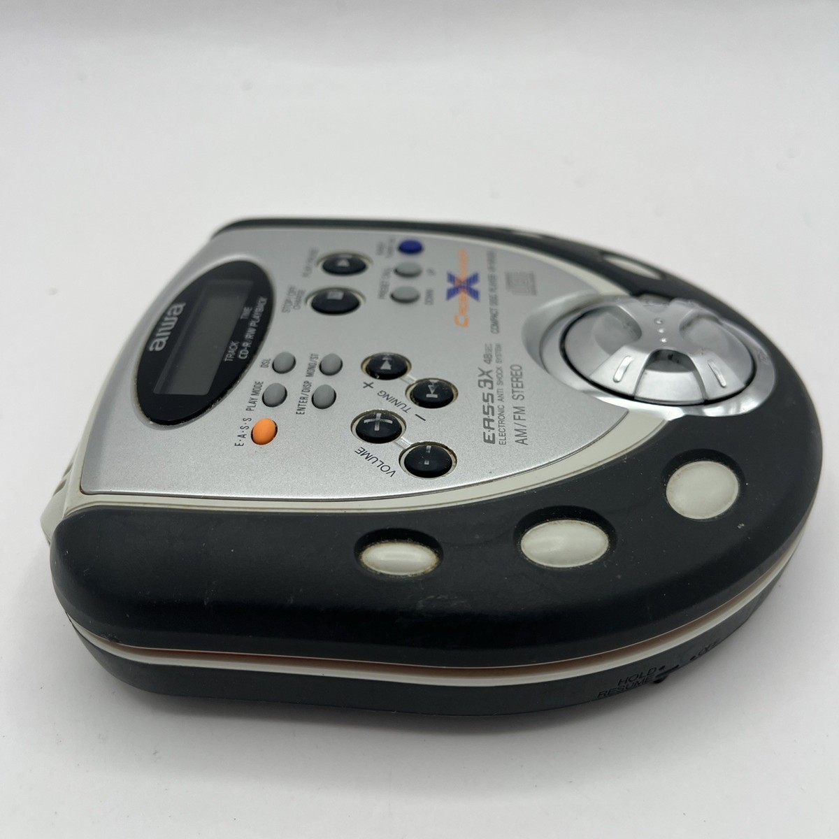 Aiwa CD Player Discman Cross Trainer XP-SR320 Portable AM/FM Radio