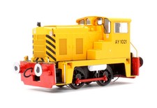 Heljan 2847 Class 02 AY1061 Industrial Yellow Diesel Locomotive