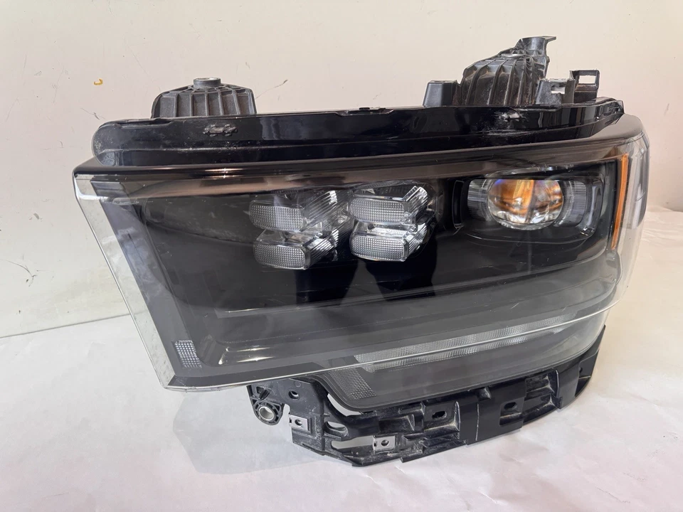 ✅2019-2024 Ram 2500 3500 Proyector Lado del Conductor Izquierdo Faro LED PREM NEGRO OEM Foto 2 de 4
