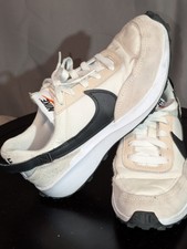 Nike Shoes Women's 6.5 White Waffle Debut Athletic Sneakers Sanddrift DH9523-102