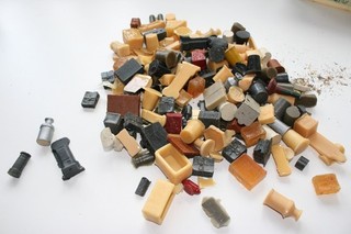 16mm scale garden railway platform paraphernalia