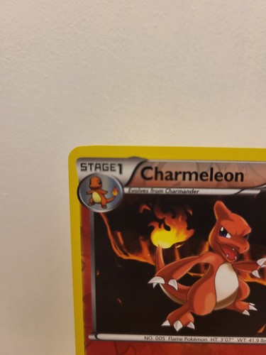 Charmeleon - 19/149 - Límites cruzados - Holo inverso - Casi nuevo - Imagen 2 de 10