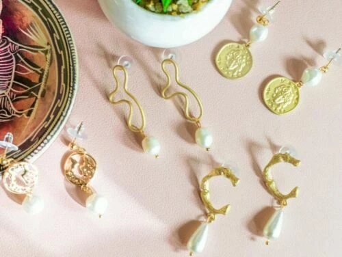 Pearl Stud Pink Costume Earrings