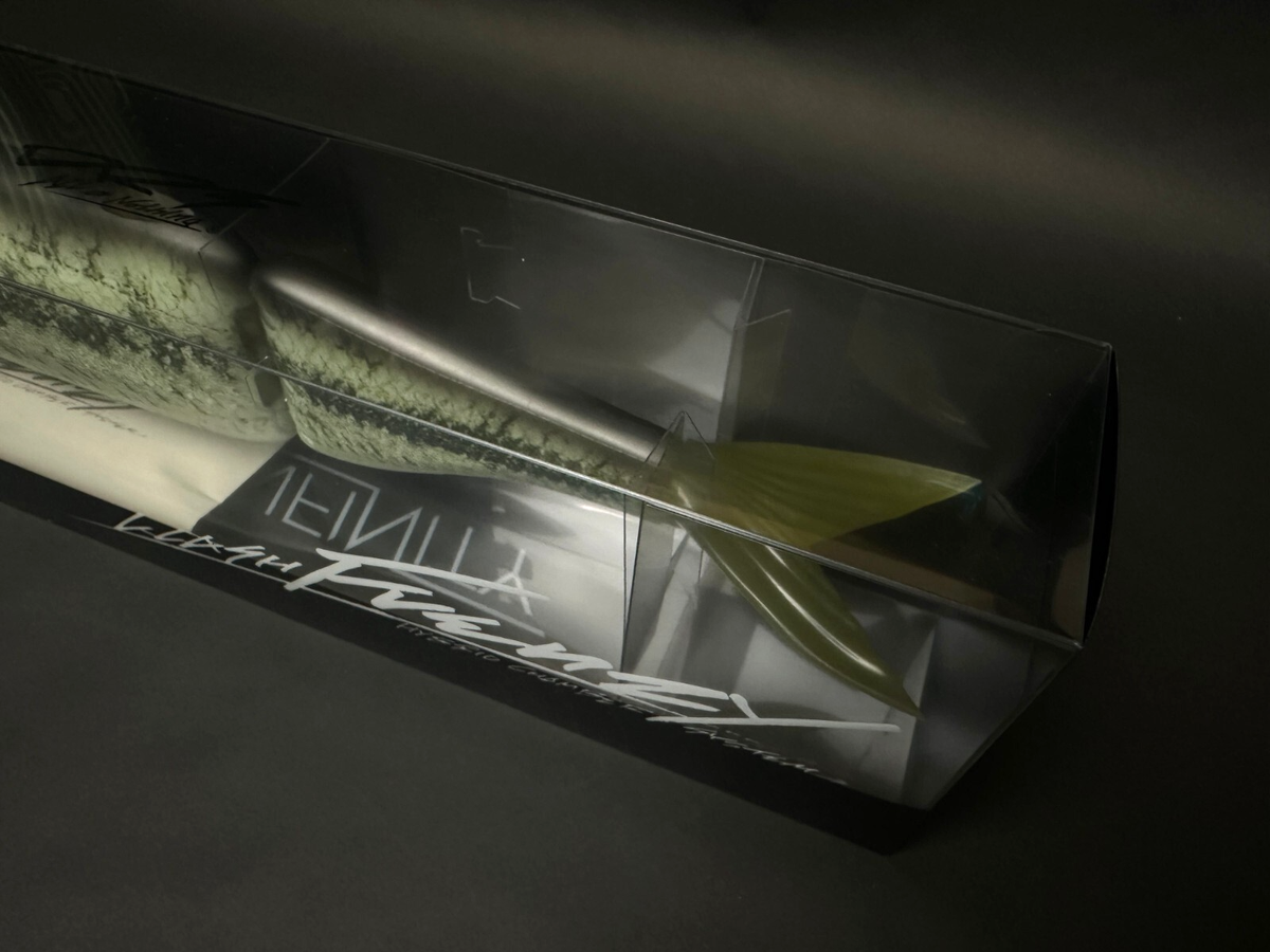 DRT KLASH FRENZY DRT BASS Color 10oz 17inch Swimbait flooding Type