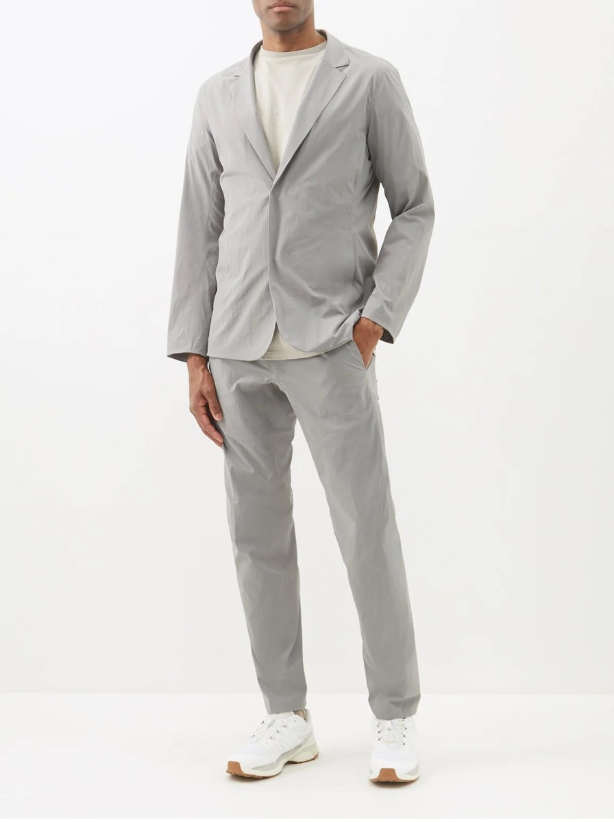 Arc'teryx Veilance LT Blazer in Concrete, size XL - BNWT Arc'teryx Veilance LT Blazer in Concrete, size XL - BNWT