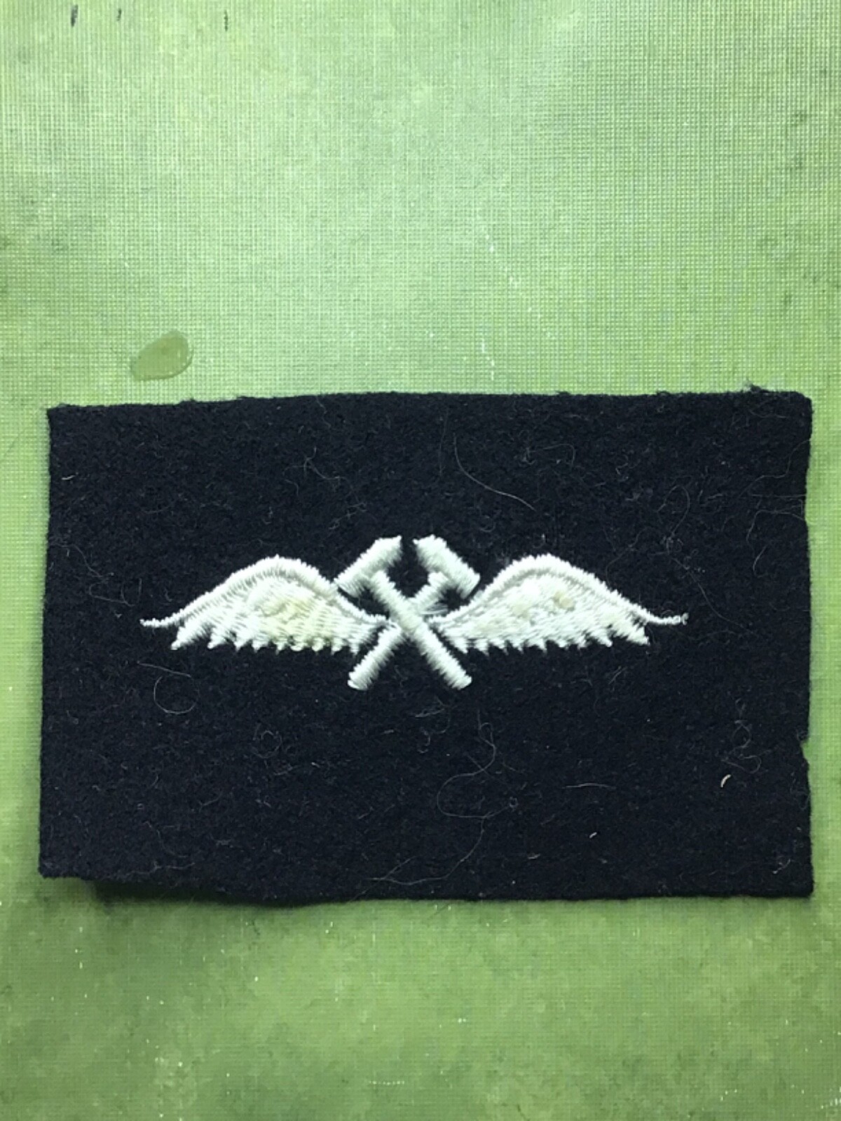 Picture 1 of 3