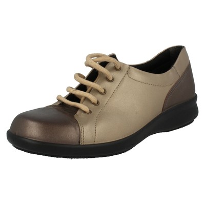 clog outlet factory seconds