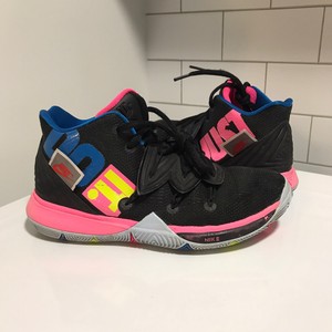 kyrie 5 jdi black volt