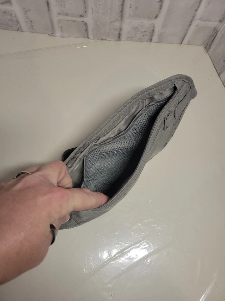Travelon Undercover RFID Blocking Nylon Travel Waist Pouch Fanny Pack Grey New  - Imagem 3 de 4