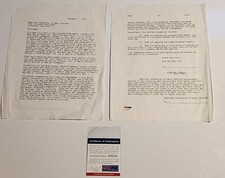 2016 Leaf Memorabilia Vault 12