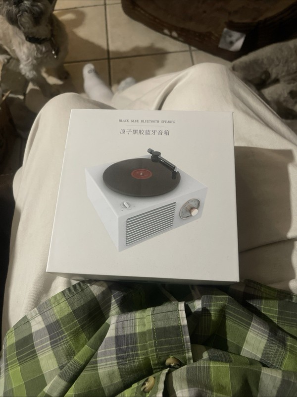 Vinyl Record Player Style Bluetooth Speaker Old Fashioned Classic Style White...