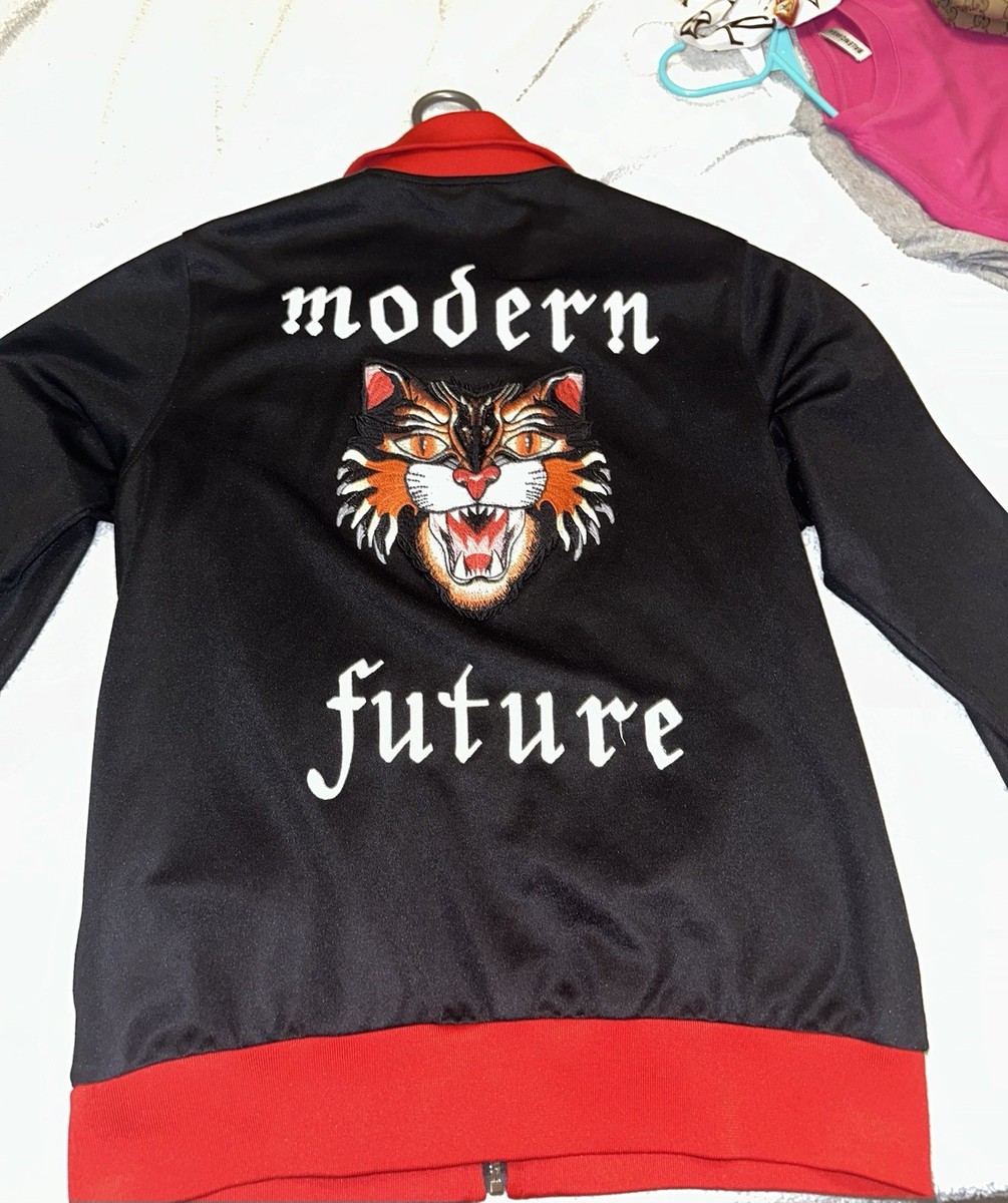 Gucci Embroidered Angry Cat Modern Future Logo Full Zip Bomber