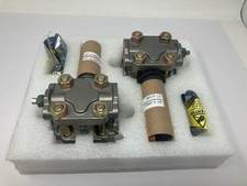 Pair of Honeywell MVX3000 MXA145-E1A-00000-00-1039 and 2039 Pressure Transducers