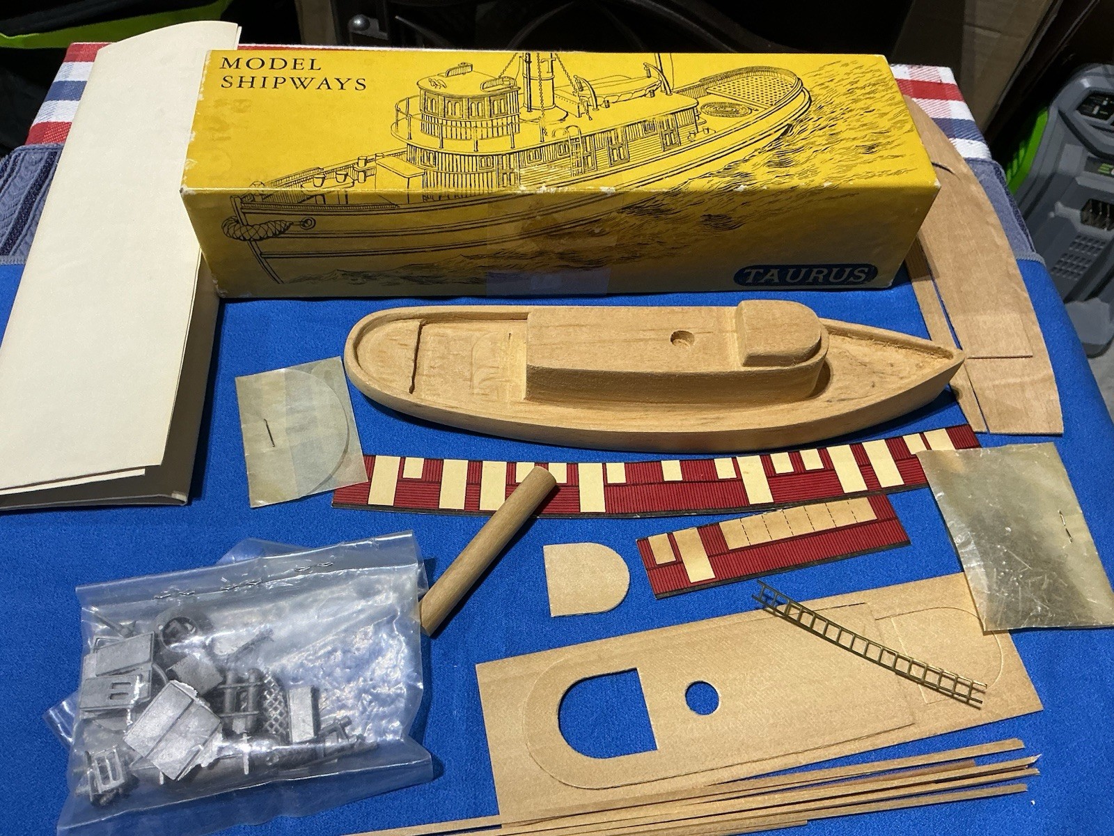 Model Shipways Tug Boat Taurus Wooden Model Kit