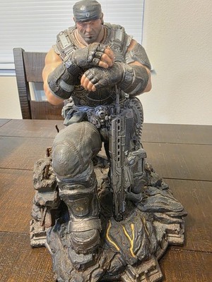 Gears of War 3 Marcus Fenix Collector's Edition Statue | eBay