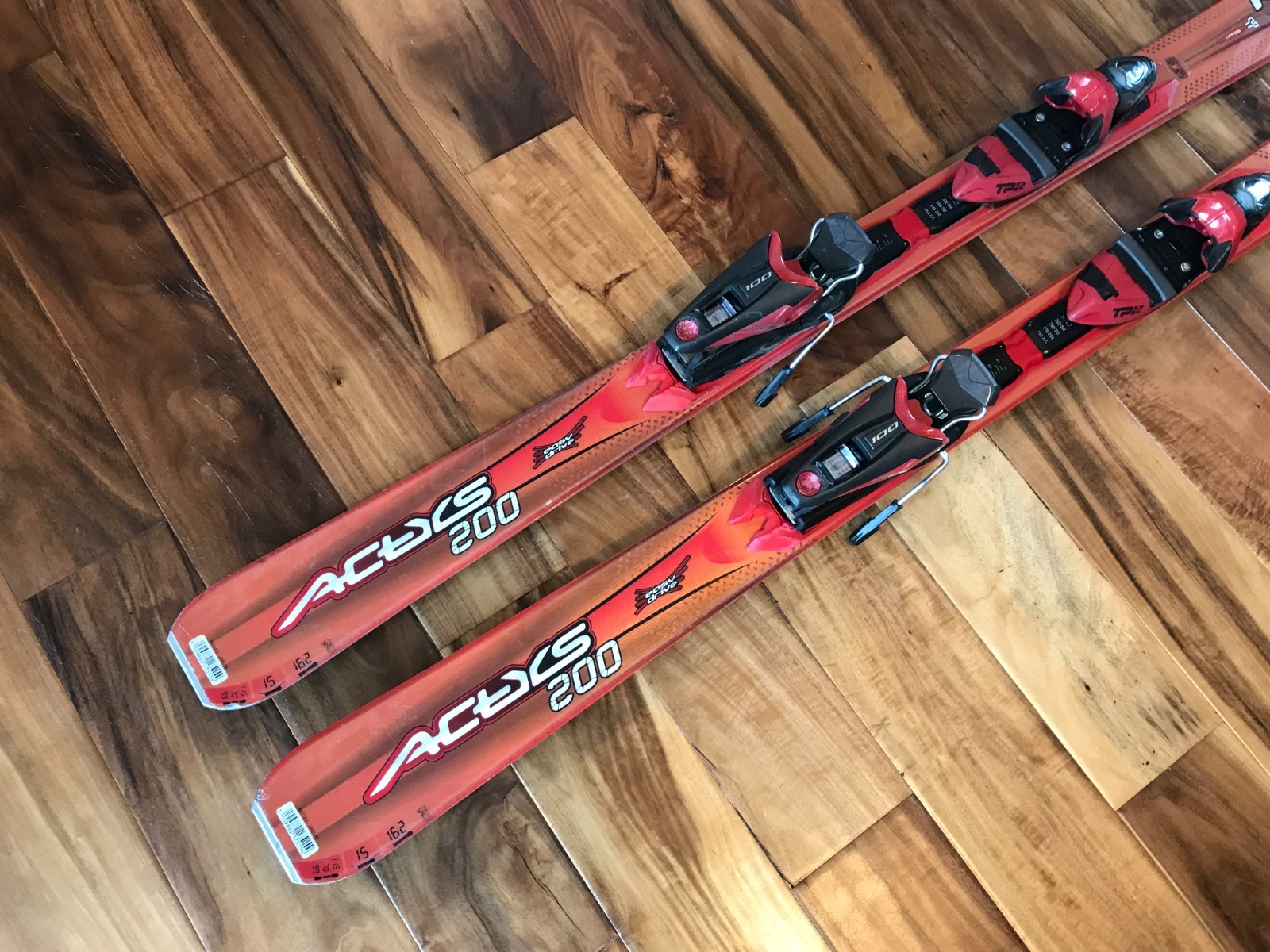 Rossignol ACTYS 200 A200 Adult Downhill Skis 162 CM With Axium 100 Bindings