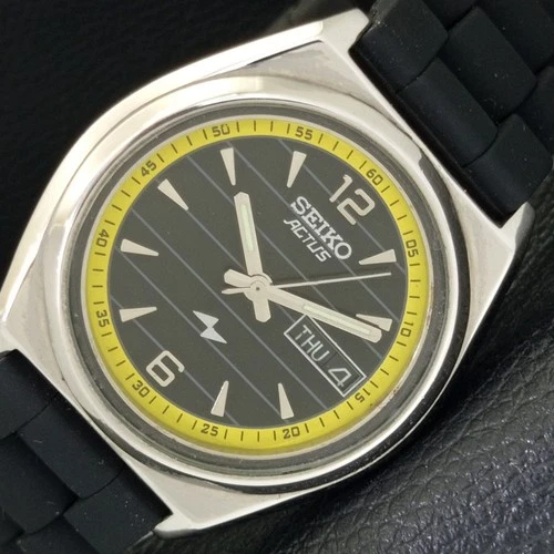 VINTAGE SEIKO ACTUS AUTOMATIC 7S26A JAPAN MENS BLACK COLOR DIAL WATCH a433625-a