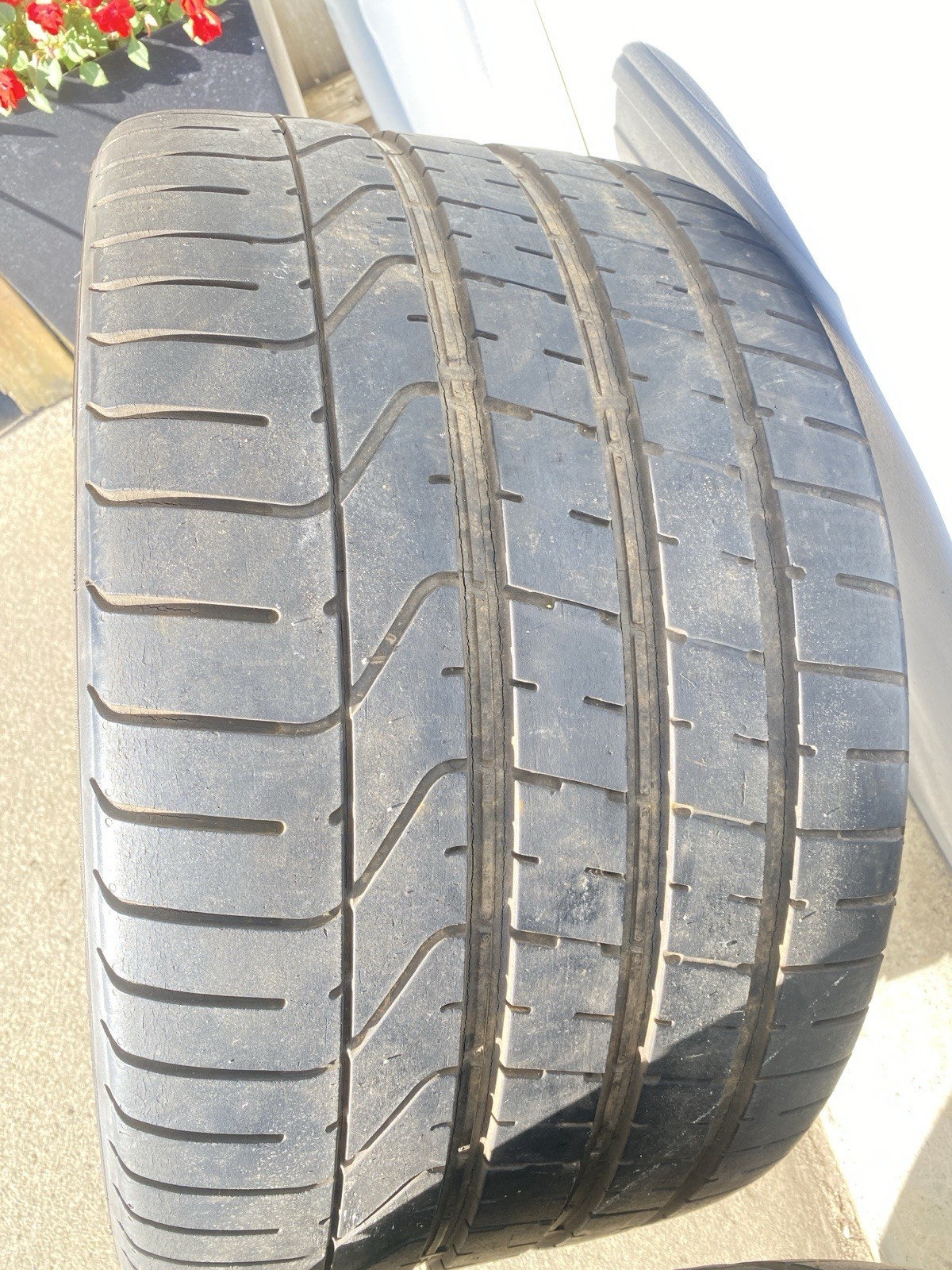 Audi R8 19” Wheels Set Of 4 OEM 5x112 Polished With Pirelli P-zero Tires.