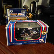 Revell NASCAR 1:24 Dale Earnhardt Jr 3 ACDelco Chevy Monte Carlo 1999