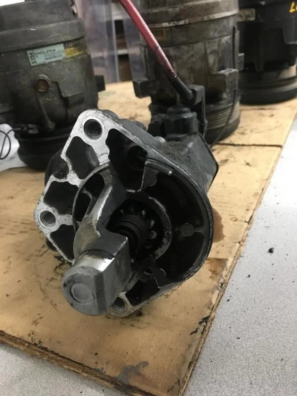 Motor de arranque compatible con 96-00 CARAVANA 39406 Foto 3 de 3