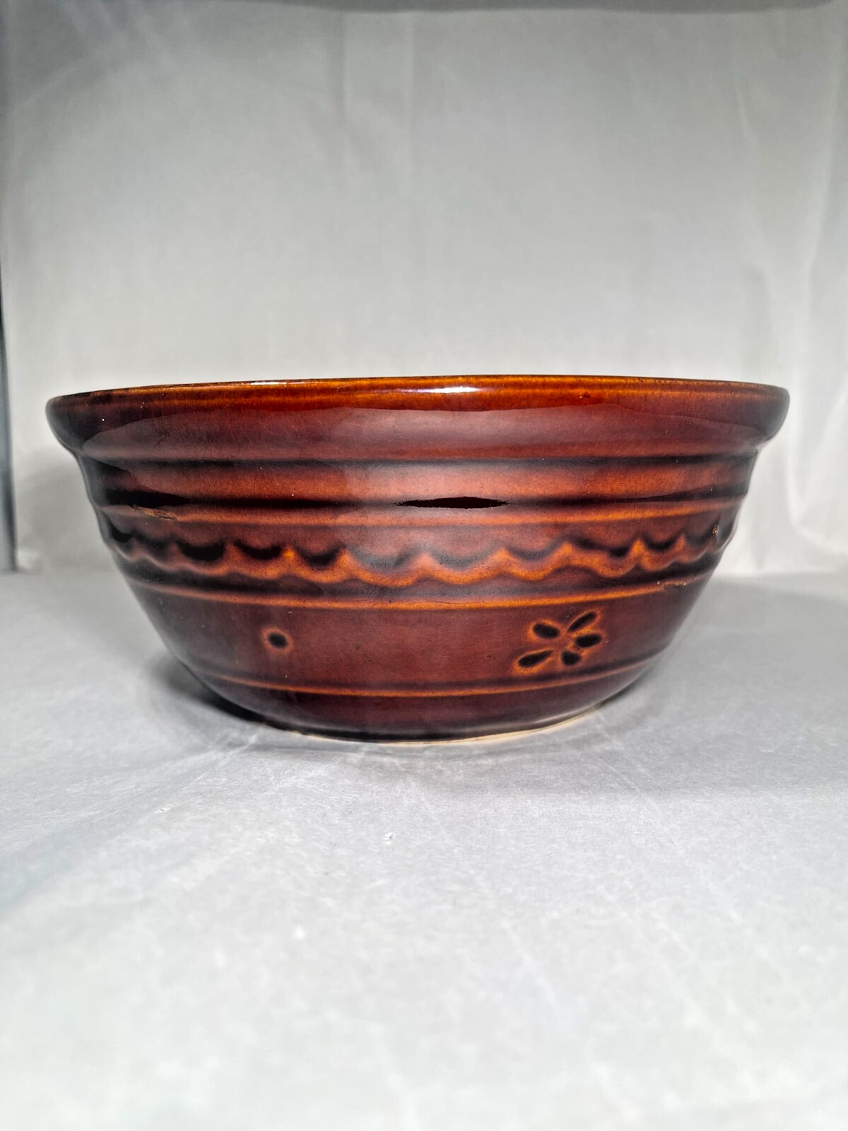 Mar Crest Daisy Dot 1950s Oven Proof Stoneware Bowls Retro Kitchenware Vintage