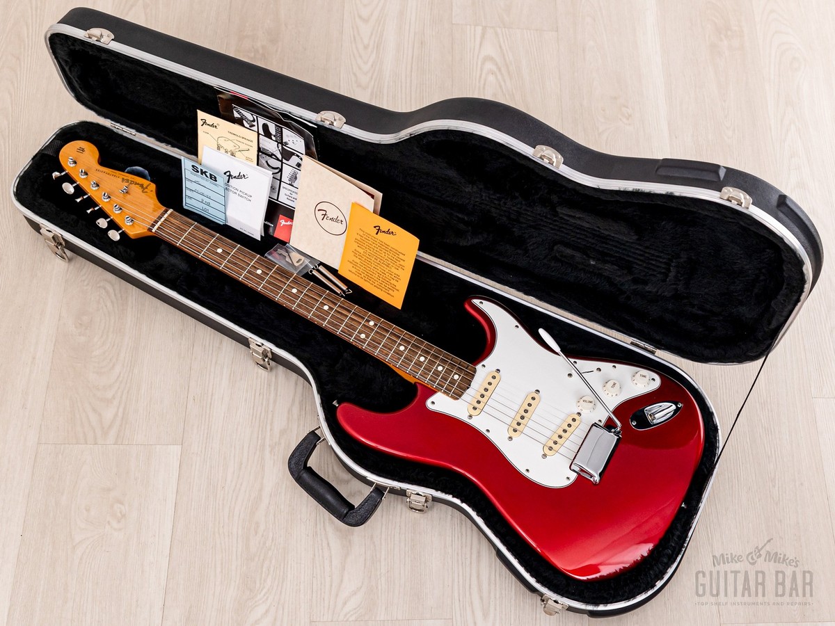 1997 Fender American Vintage '62 Stratocaster, Near-Mint w/ Case