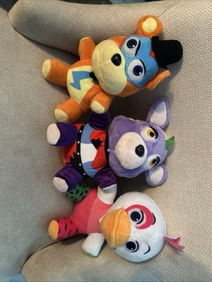 FNAF Five Nights At Freddy's Security Breach 2021 Plush Roxanne Wolf With Tags