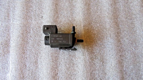 BMW 7-Series E60 E61 E65 - AGR Ventil Magnetventil PIERBURG 1742712 7.22341.00