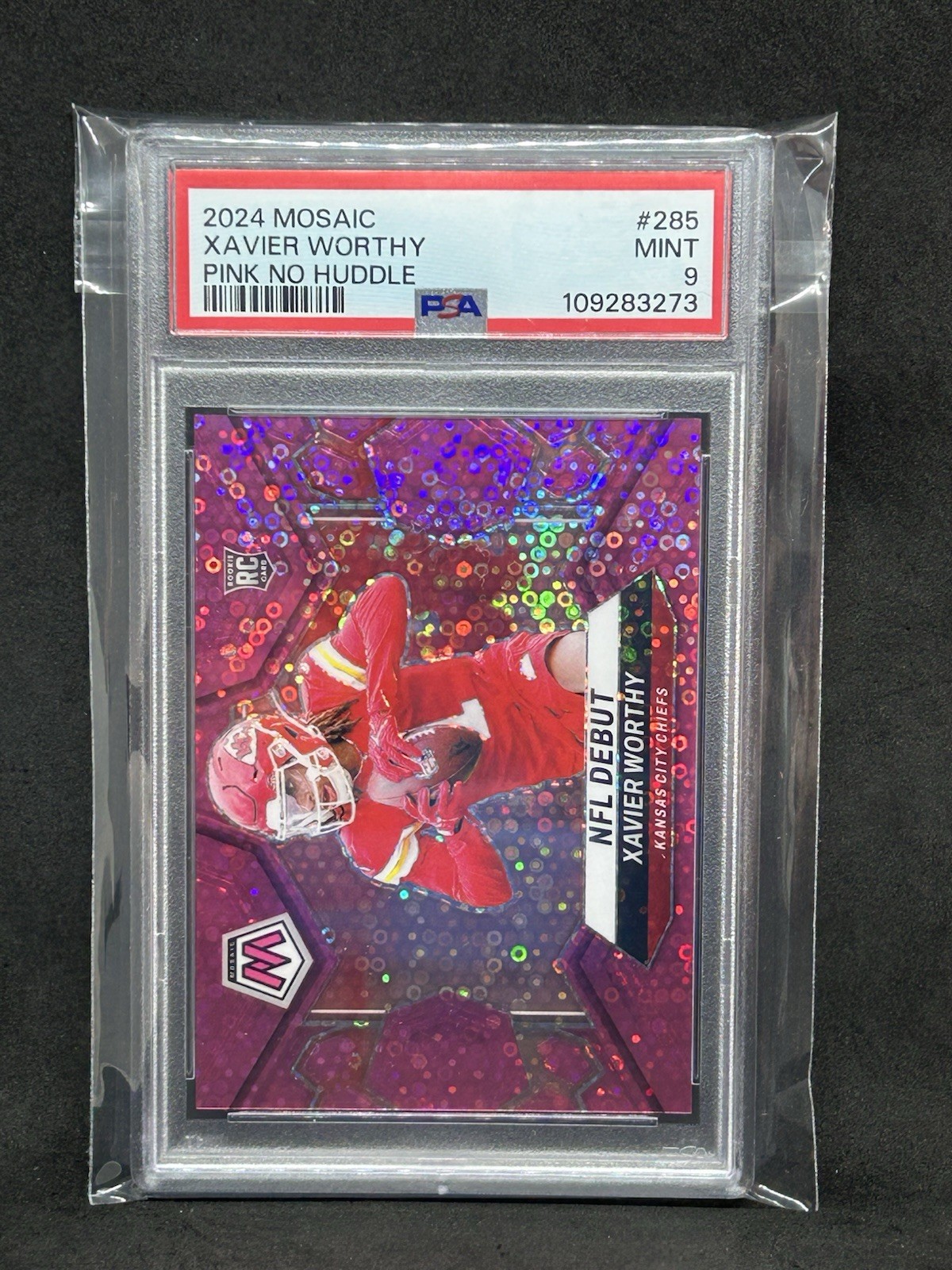 2024 Panini Mosaic #285 Xavier Worthy Mosaic No Huddle Pink #/20 PSA 9 Sh