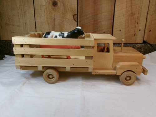 Handmade Wooden Farm Truck w/Cow and Pig