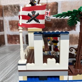 LEGO Pirates 6242 Marine Fort Set - Used No Box Manual Complete