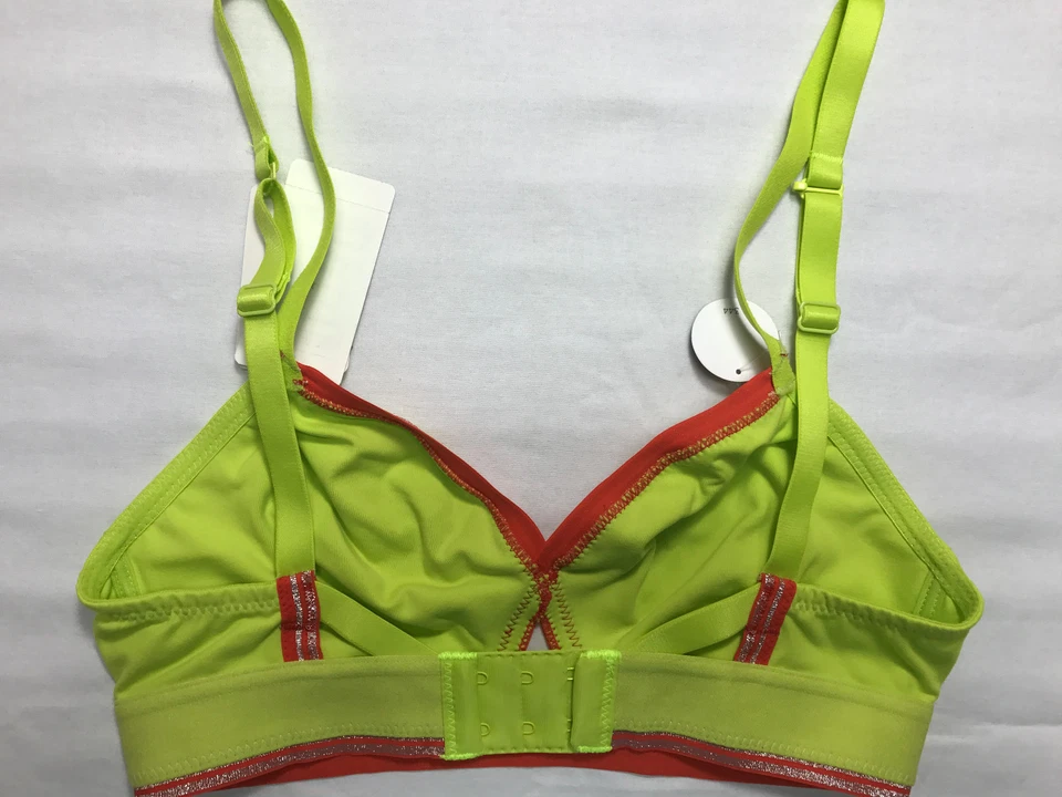 Sutiã esportivo B.TEMPT'D BY WACOAL ESCOLHA SUA COR E TAMANHO MSRP $30 - Imagem 4 de 4