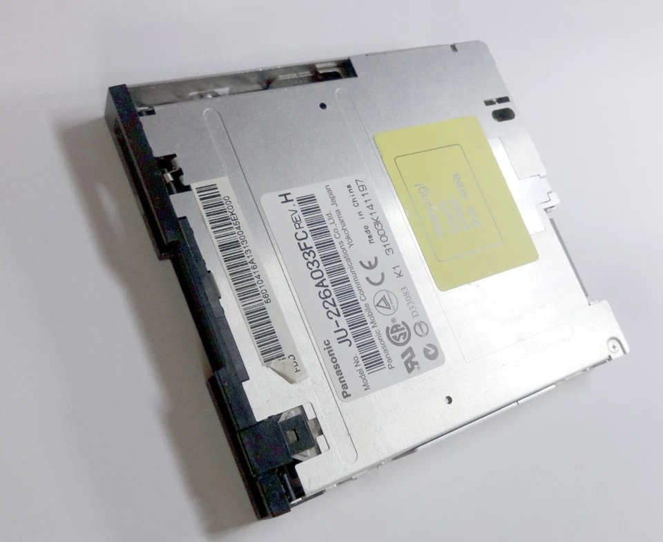 Notebook - Floppy Diskettenlaufwerk JU-226A142FC ... Retro - Bild 2 von 3