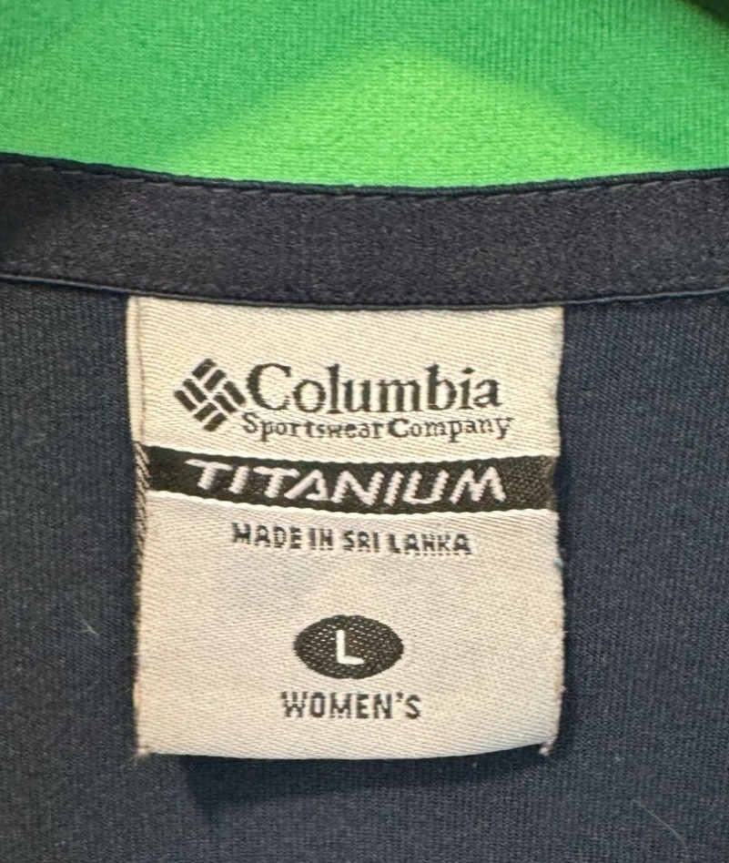 Columbia Titanium Softshell Jacket with Pockets N… - image 3
